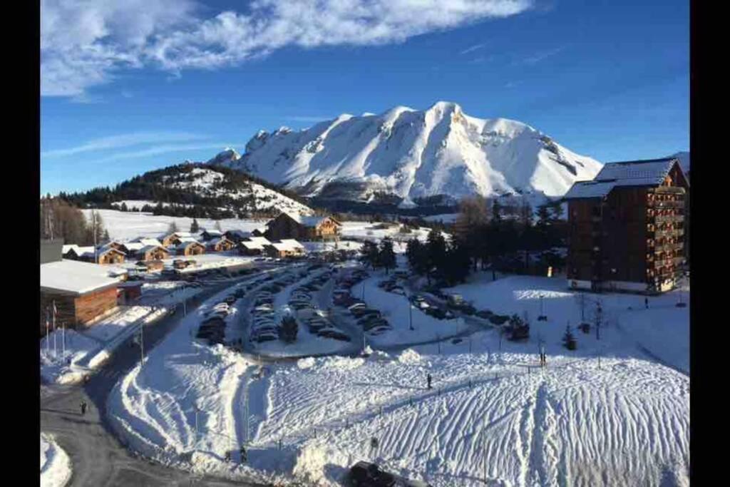 Appartement Superdevoluy 28M2 Au Pied Des Pistes 9Eme Etage Saint-Étienne-en-Dévoluy Dış mekan fotoğraf